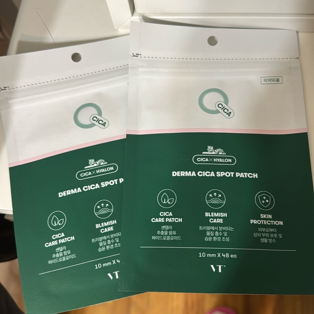 VT Cosmetics - Derma Cica Spot Patch - 48 each - 2packs